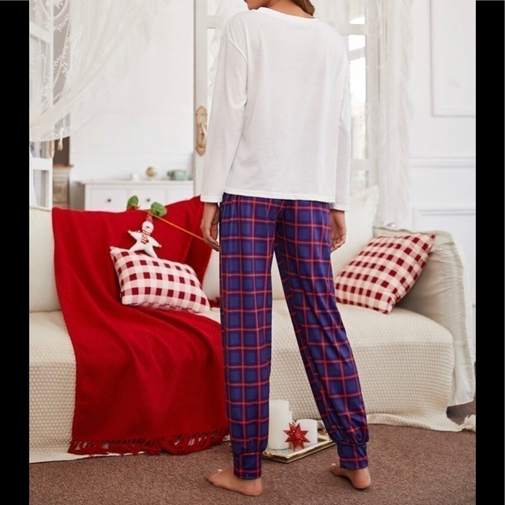 Women’s Christmas‎ slogan & plaid pajamas set - Picture 2 of 3